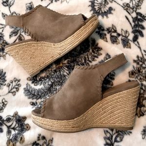 REPORT Memory Foam Women’s Open Toe Wedge Sandal - Size 8